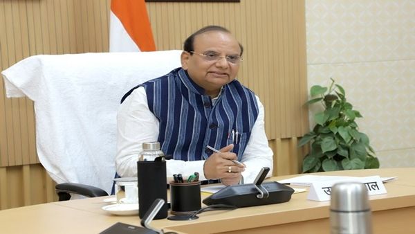 માત્ર 17.07 લાખ રૂપિયા જ જમા થયા - CBI તપાસ માત્ર 17.07 લાખ રૂપિયા જ જમા થયા - CBI તપાસ