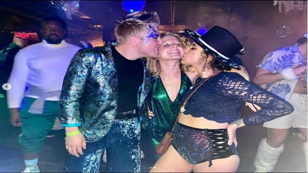 '2 વર્ષ બાદ મારા બોયફ્રેન્ડને ખબર પડી કે હું બાયસેક્સ્યુઅલ છું'