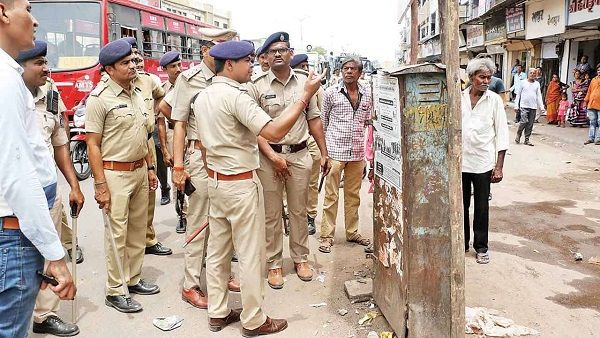 અમદાવાદ: ઇસનપુરમાં ગૌવંશના ટુકડા મળતા લોકોમાં રોષ, સંગઠનોએ આપી ચિમકી, પોલીસનો ચુસ્ત બંદોબસ્ત