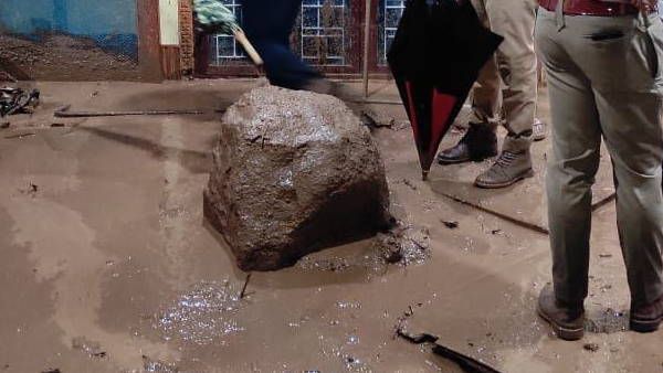 ટીમે રેસ્ક્યુ કરીને બચાવ કામગીરી હાથ ધરી હતી