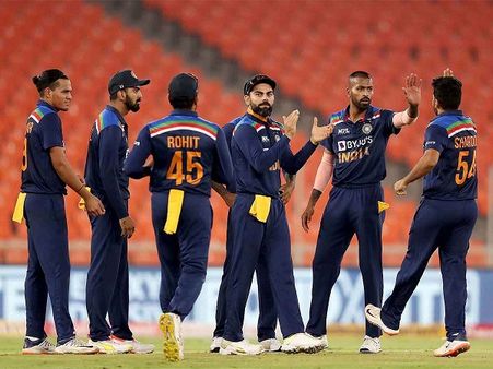 100મી T20 મેચમાં બનાવ્યો મોટો રેકોર્ડ 100મી T20 મેચમાં બનાવ્યો મોટો રેકોર્ડ