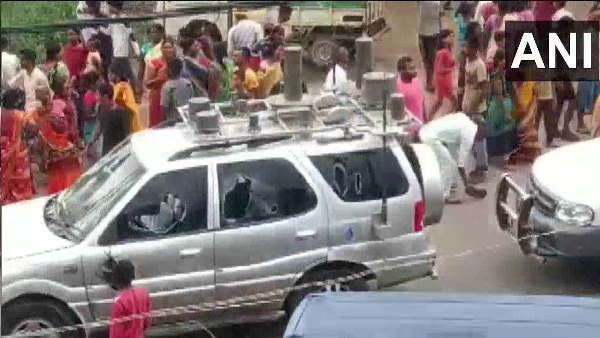 પટનામાં નીતિશ કુમારના કાફલા પર હુમલો, વાહનોના કાચ તૂટ્યા!