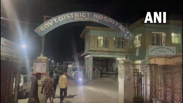 પુલવામામાં બહારના મજૂરો પર આતંકી હુમલો, એક મજૂરનું મોત, બે ઘાયલ!