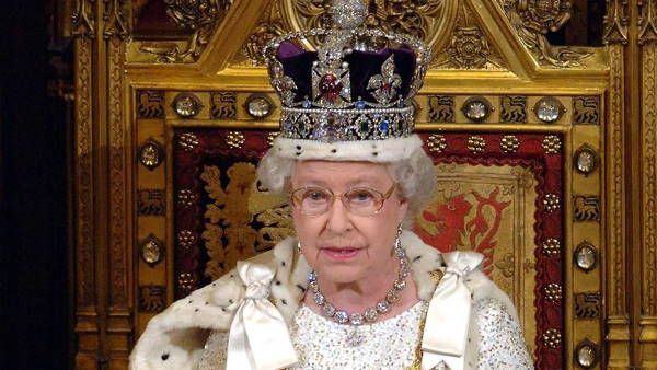 મહારાણી એલિજાબેથ દ્વિતિયનો કોહિનુર હિરોવાળો ક્રાઉન કોનેમળશે? કોણ હશે મોંઘા ઘહરેણાનો માલિક