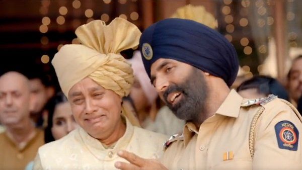 'આવુ કોઈ કેવી રીતે બનાવી શકે...', નીતિન ગડકરીએ અક્ષય કુમાર પાસે કરાવી એવી જાહેરાત કે થઈ ગયા ટ્રોલ