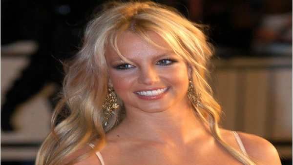 નહાતી વખતે પણ રહેતી હતી મારા પર નજર