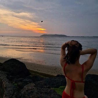 ટુ-પીસમાં કમાલ લાગી રહી છે