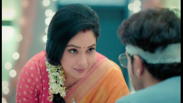 2 અનુપમાએ નંબર વનનો તાજ ગુમાવ્યો : 2 અનુપમાએ નંબર વનનો તાજ ગુમાવ્યો :