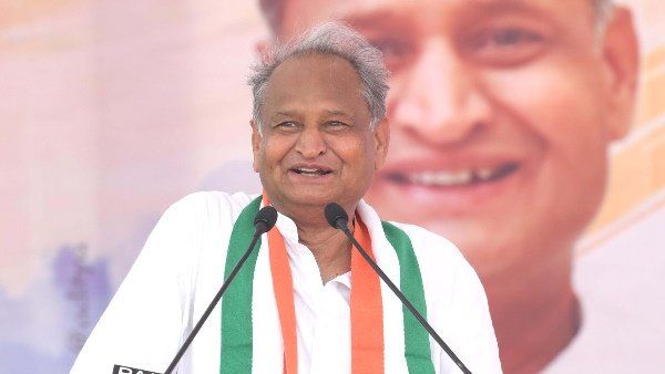 ગાંધી પરિવારથી બહારનો અધ્યક્ષ ગાંધી પરિવારથી બહારનો અધ્યક્ષ