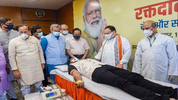 રક્તદાન પર ઘણું ધ્યાન