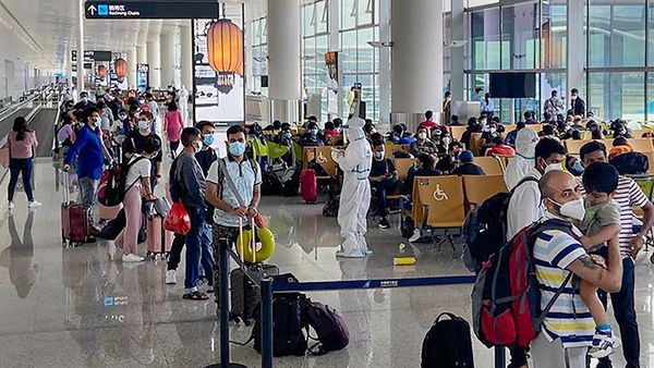 ભારતીય વિદ્યાર્થીઓએ સલાહનું પાલન કરવું જોઈએ ભારતીય વિદ્યાર્થીઓએ સલાહનું પાલન કરવું જોઈએ