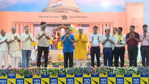 AAP સુરતમાં 12 માંથી 7 બેઠકો જીતશે, કેજરીવાલે આપી આ ચેતવણી