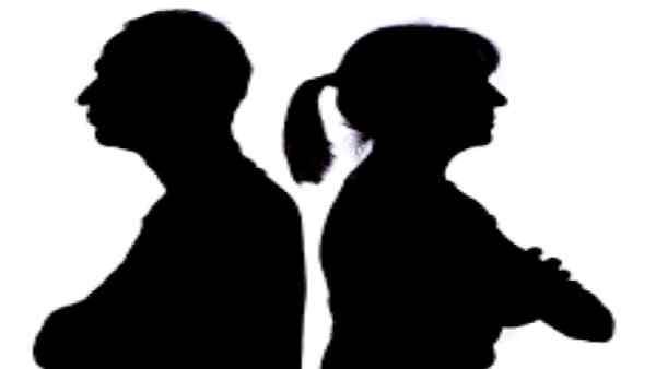 કેરળ હાઈકોર્ટે છૂટાછેડાની અરજી ફગાવી