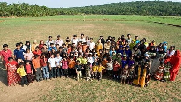 આ ગામમાં 400 થી વધુ જોડિયા લોકો છે