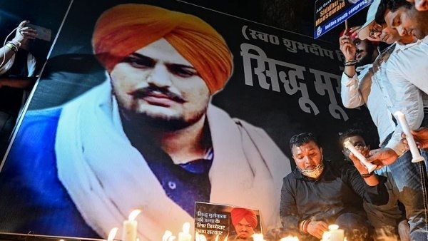 29 મેના રોજ ગોળી મારીને હત્યા કરવામાં આવી હતી