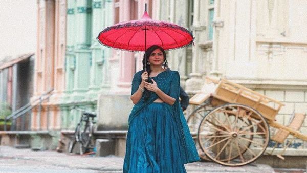 30 ના દાયકામાં ડેટિંગ કેવી દેખાય છે 30 ના દાયકામાં ડેટિંગ કેવી દેખાય છે