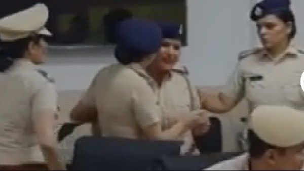 પત્નીને છોડવા માંગે છે પતિ