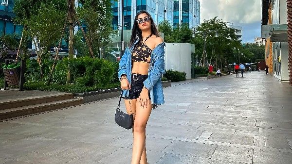 પ્રાચી સતત તેના બોલ્ડ ફોટો શેર કરતી રહ છે