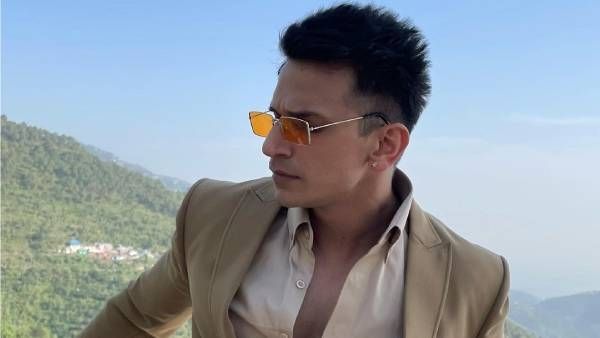 પ્રિંસ નરૂલા MTV Roadies, Bigg Boss 9 અને Nach Baliye 9 પ્રિંસ નરૂલા MTV Roadies, Bigg Boss 9 અને Nach Baliye 9