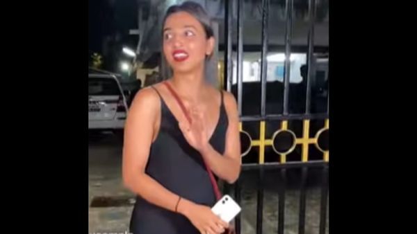 Radhika Apte Viral Video : રાધિકા આપ્ટેએ કેમેરા જોતાની સાથે છૂપાવ્યો પોતાનો ચહેરો