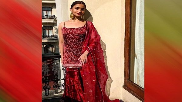 નવરાત્રી 2022: આ રીતે કરો નવ દિવસનુ ડ્રેસિંગ, જાણો રેક ક્લાસિકલ આઉટફીટ આઇડીયા