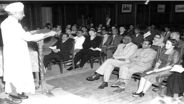 ચીન-યુએસમાં આ દિવસે શિક્ષક દિવસની ઉજવણી થાય છે