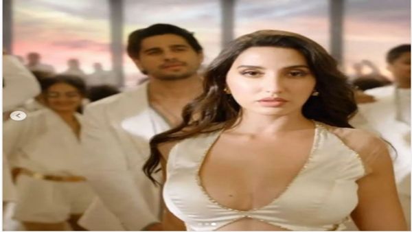 3. પાર્ટીમાં લડાઈ