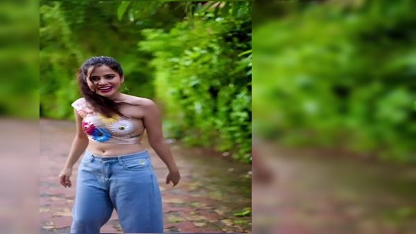 ઉર્ફીએ પહેર્યો પારદર્શક પ્લાસ્ટિકનો ડ્રેસ