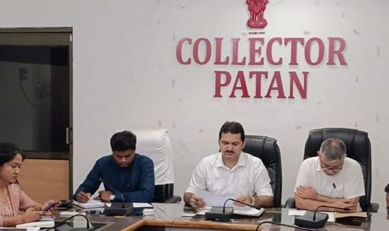 પાટણમાં સ્વાગત ફરિયાદ નિવારણ કાર્યક્રમમાં લોકોના પ્રશ્નોનું હકારાત્મક નિરાકરણ