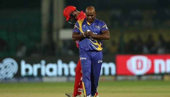 શ્રીલંકા લેજેન્ટની બીજી મેચમાં સનથ જયસૂર્યા જલવો, બોલિંગમાં કરી કમાલ