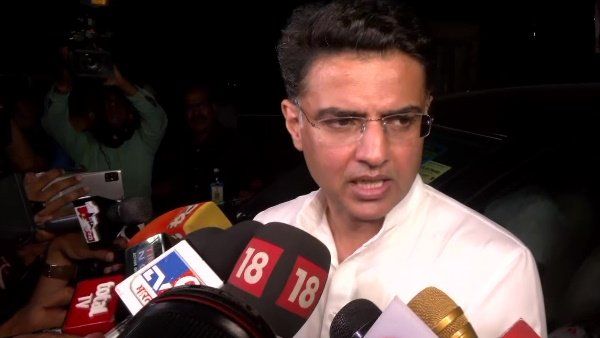 રાજસ્થાનમાં મોટી ઉથલપાથલના એંધાણ, સોનિયા ગાંધી-સચિન પાયલટની મુલાકાત ગેહલોતની ખુરશી છીનવશે?