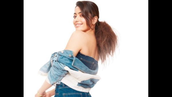 ફેન્સ આપ્યો પ્રેમ