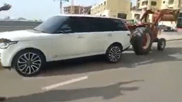 થોડા સમય પહેલા થઇ હતી કારની ચોરી થોડા સમય પહેલા થઇ હતી કારની ચોરી