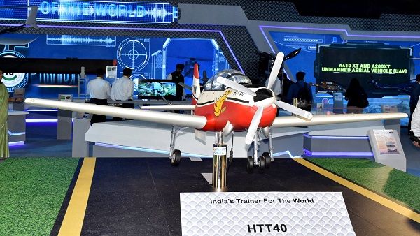 સંપૂર્ણ સ્વદેશી બનાવટના HTT-40 ટ્રેનર એરક્રાફ્ટનું અનાવરણ કરવામાં આવ્યું, શું છે તેની ખાસિયતો જાણો