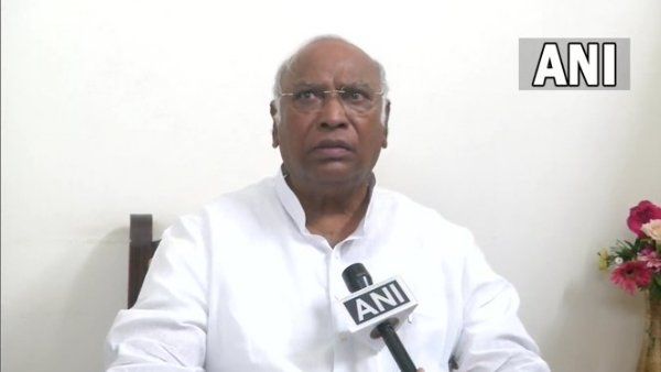 Congress presidential election: મલ્લિકાર્જૂન ખડગે અધ્યક્ષ પદ માટે ગુજરાતથી શરુ કરશે કેમ્પેઈન