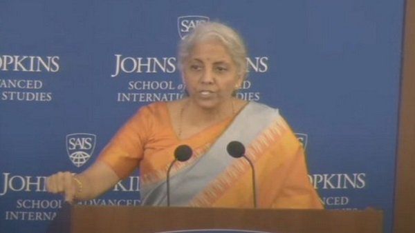 ભારતની 5G ટેકનોલૉજી સંપૂર્ણ સ્વદેશી, બીજા દેશો સાથે એને શેર કરવા માટે અમે તૈયારઃ નિર્મલા સીતારમણ