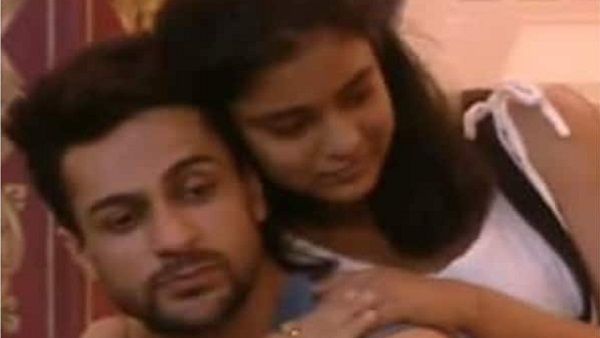 BB16: શાલિનથી વધી નજદીકિયા, સુમ્બુલના પપ્પા બોલ્યા.... એ ગેમ રમવા ગઇ છે