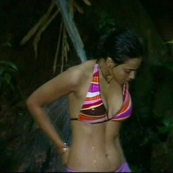 બિકીની પહેરી વિવાદ છેડ્યો હતો