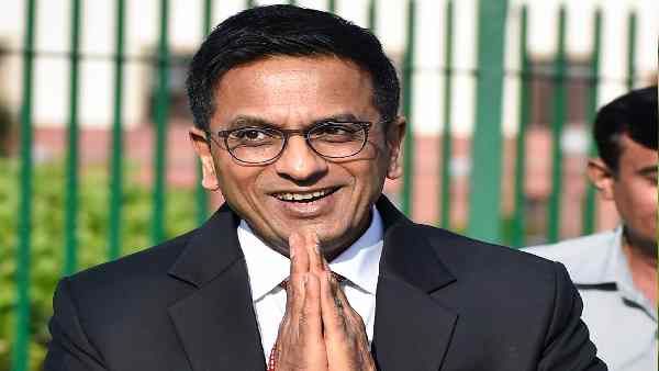 સેંટ સ્ટિફન કોલેજના વિદ્યાર્થી રહી ચુક્યા છે જસ્ટિસ ચંદ્રચુડ