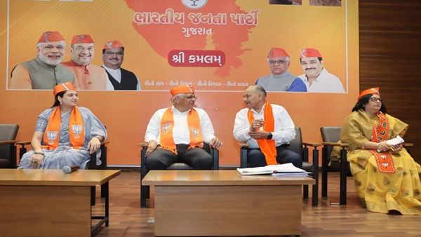 ગુજરાતની જનતા માટે ભાજપ કેમ હૉટ ફેવરિટ? જાણો મુખ્ય કારણો