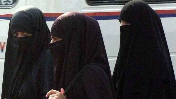 સ્વિત્ઝર્લેન્ડમાં 5 ટકા મુસ્લિમ