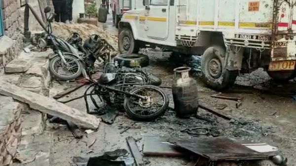 જોધપુર: લીક ગેસ સિલિન્ડરને માચિસની તિલી જલાવી કર્યો ચેક, બ્લાસ્ટ થતા 4 લોકોના મોત, ગેહલોતે દુખ વ્યક્ત કર્યુ