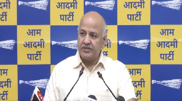 સિસોદીયાએ બીજેપી પર લગાવ્યો આરોપ, બીજેપીએ AAPના નેતાઓ ખરીદવા ભેગા કર્યા 1075 કરોડ
