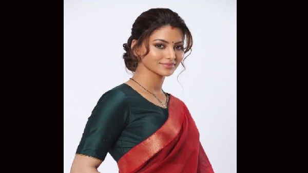 માંગમાં સિંદૂર ભરી જોવા મળી ઉર્વશી રૌતેલા, લોકો બોલ્યા- શાંતિથી વર્લ્ડ કપ રમવા દે એને