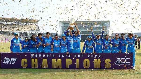 મહિલા ક્રિકેટર્સને પણ મળશે પુરુષ ક્રિકેટર્સ જેટલી સેલેરી,જય શાહે કરી જાહેરાત