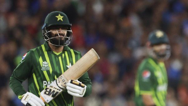 Pak Vs Zim : T20 વર્લ્ડકપમાં મોટો ઉલટફેર, જિમ્બાબ્વે સામે પાકિસ્તાન હાર્યુ!