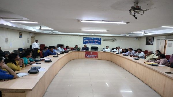 ગાંધીનગર જિલ્લામાં નિષ્પક્ષ અને ન્યાયપૂર્ણ ચૂંટણીના આયોજન માટે ચૂંટણી ખર્ચ નિરીક્ષણ ટીમોને માર્ગદર્શન અપાયું