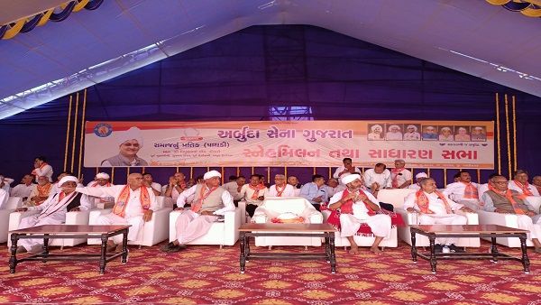 વિપલ ચૌધરી આમ આદમી પાર્ટીમાં જોડાવાની અટકળો તેજ, વિસનગરથી લડશે ચૂંટણી