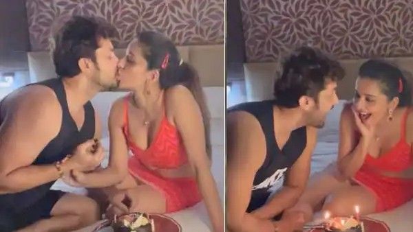 Birthday: મોનાલિસા જન્મદિવસ પર થઈ રોમેન્ટીક, કેક કાપીને પતિ સાથે કર્યુ લિપલૉક, જુઓ Video