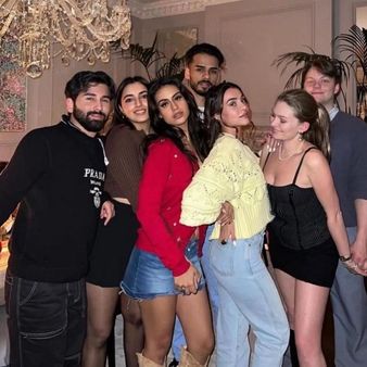 ન્યાસા દેવગન પાર્ટી કરવાની શોખિન છે ન્યાસા દેવગન પાર્ટી કરવાની શોખિન છે